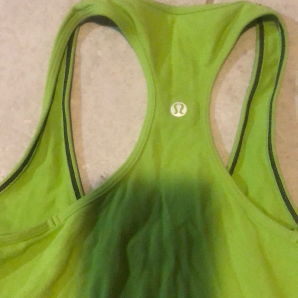 Lululemon Fitted Racerback tank top size 4 - Picture 2 of 4